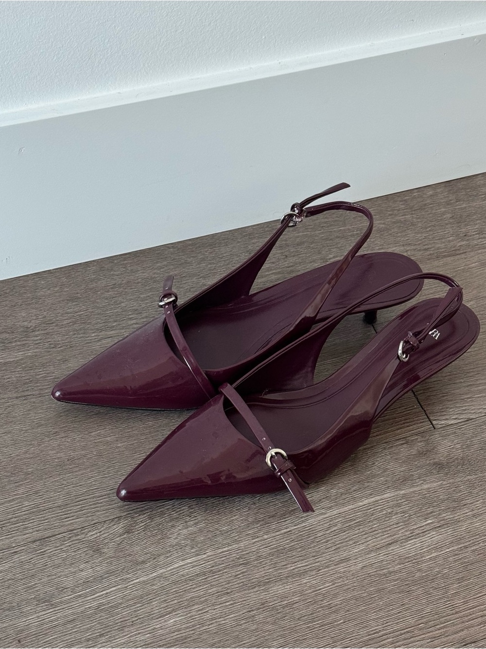 Zara Patent Pointed-Toe Slingback Pumps in Deep Plum